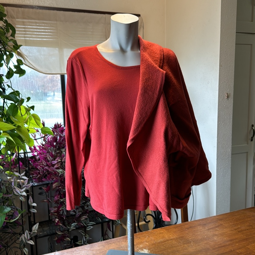 Chico Twin Set (long sleeve shirt and jacket/cape)       3(16)
